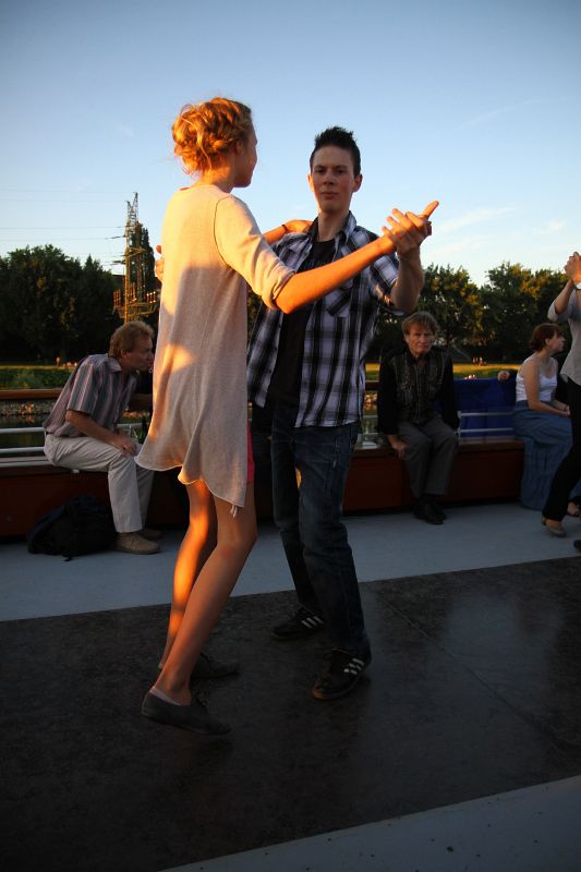 253-Tanzschiff 2012